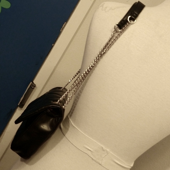 Forever 21 classic flap cross body hand bag - Picture 3 of 10